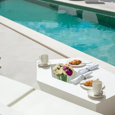 Villa Luxury Sun Rays With Infinity Pool Kastela